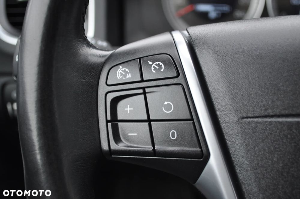Volvo V60 - 23