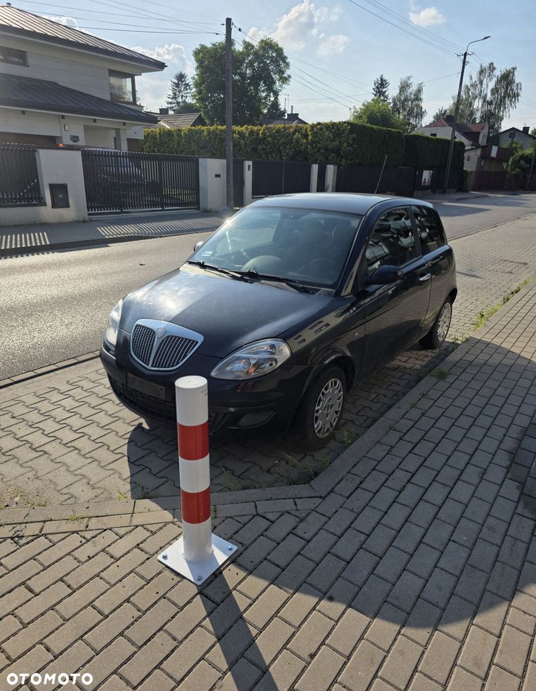 Lancia Ypsilon - 1