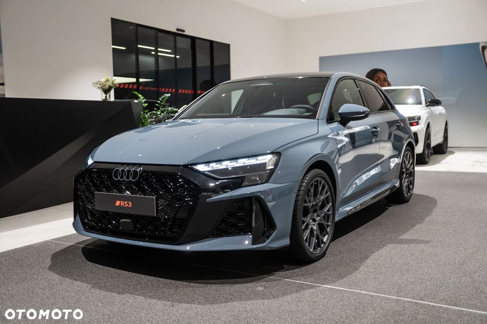 Audi RS3 Sportback - 1