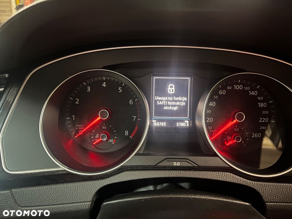 Volkswagen Passat 1.8 TSI BMT Highline DSG - 10