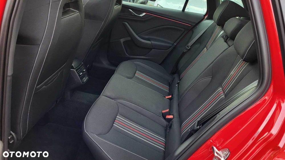 Skoda Kamiq 1.5 TSI Monte Carlo DSG - 13