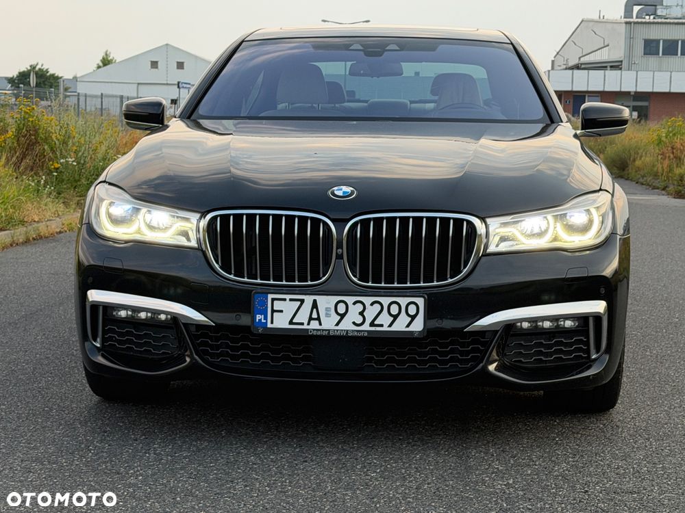 BMW Seria 7 740d xDrive - 14