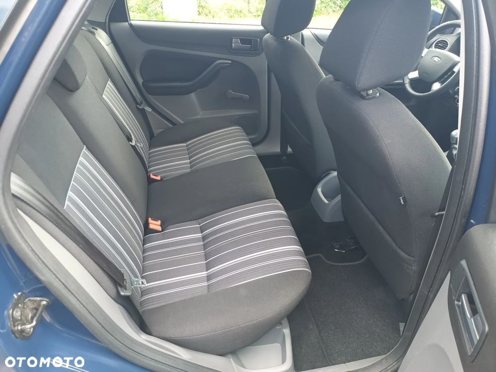 Ford Focus 1.6 Gold X - 21