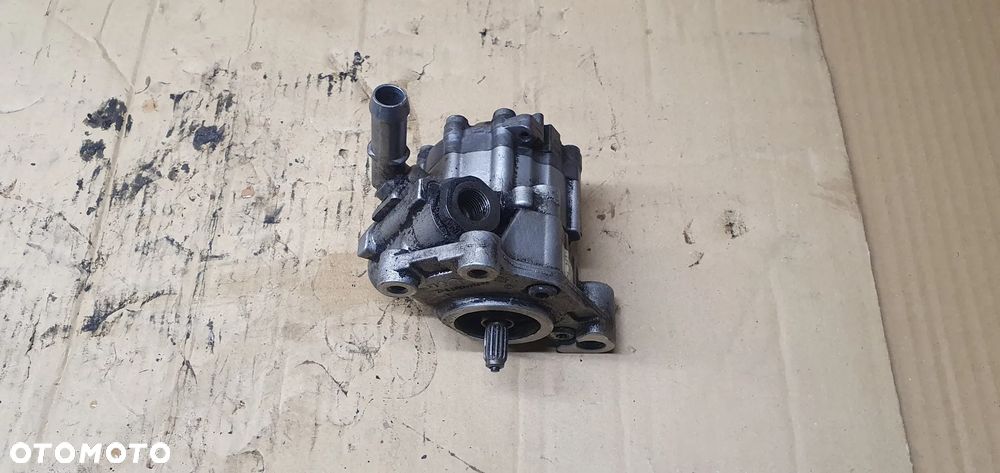 Pompa wspomagania kierownicy Audi A8 D3 4E0145156G - 2