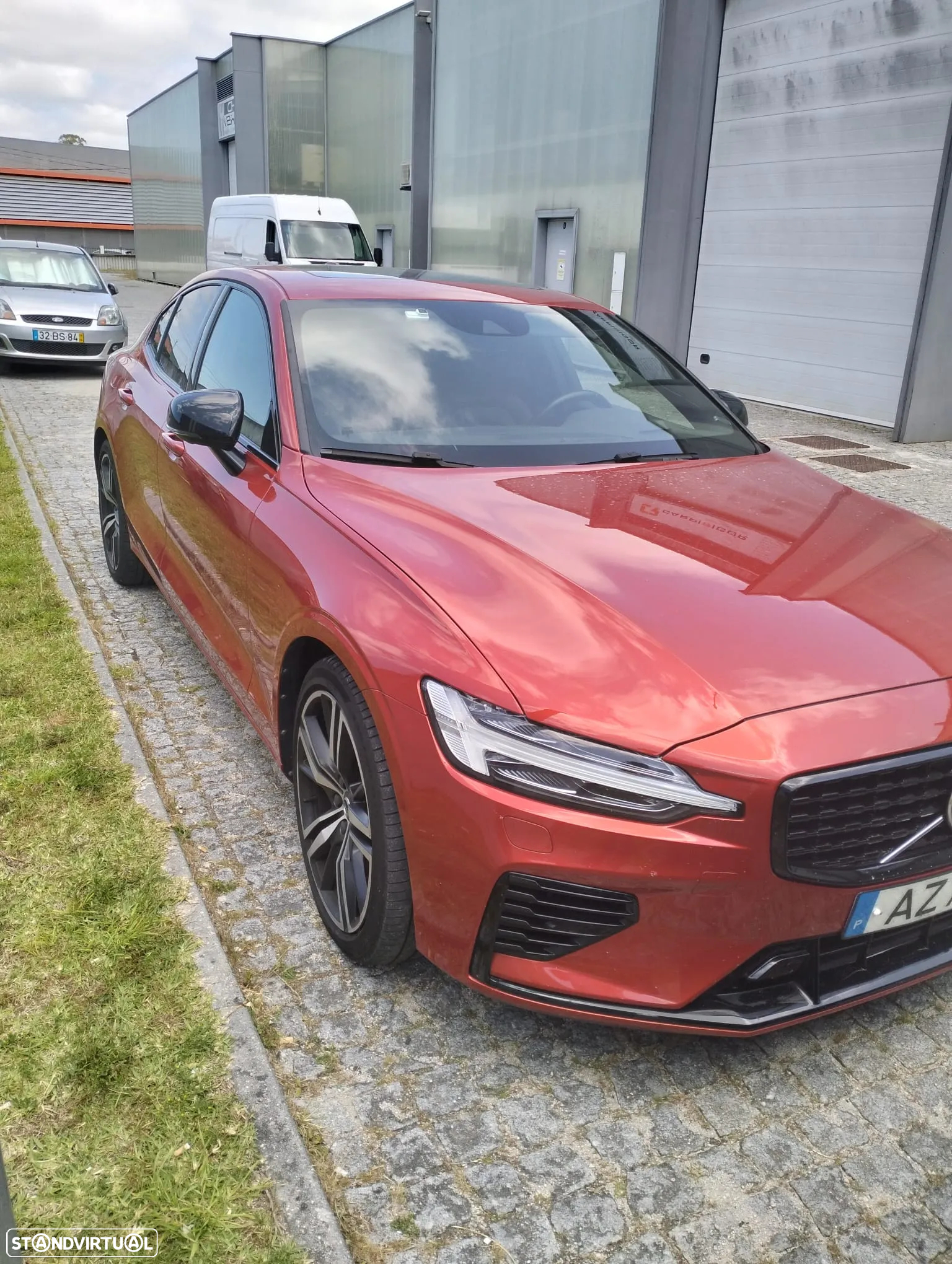 Volvo S60 2.0 T8 PHEV R-Design AWD - 11