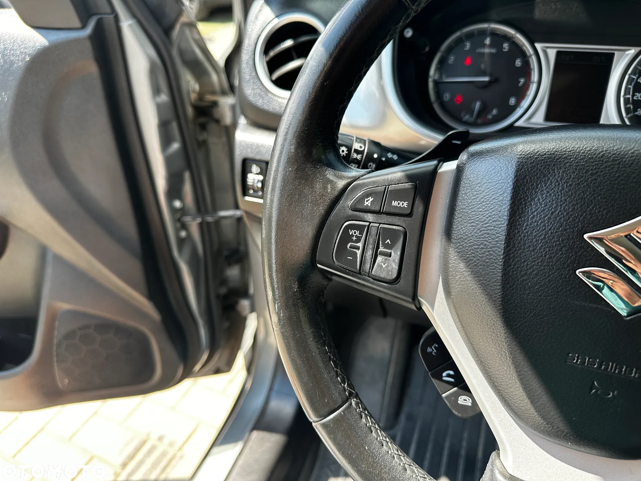 Suzuki Vitara - 10