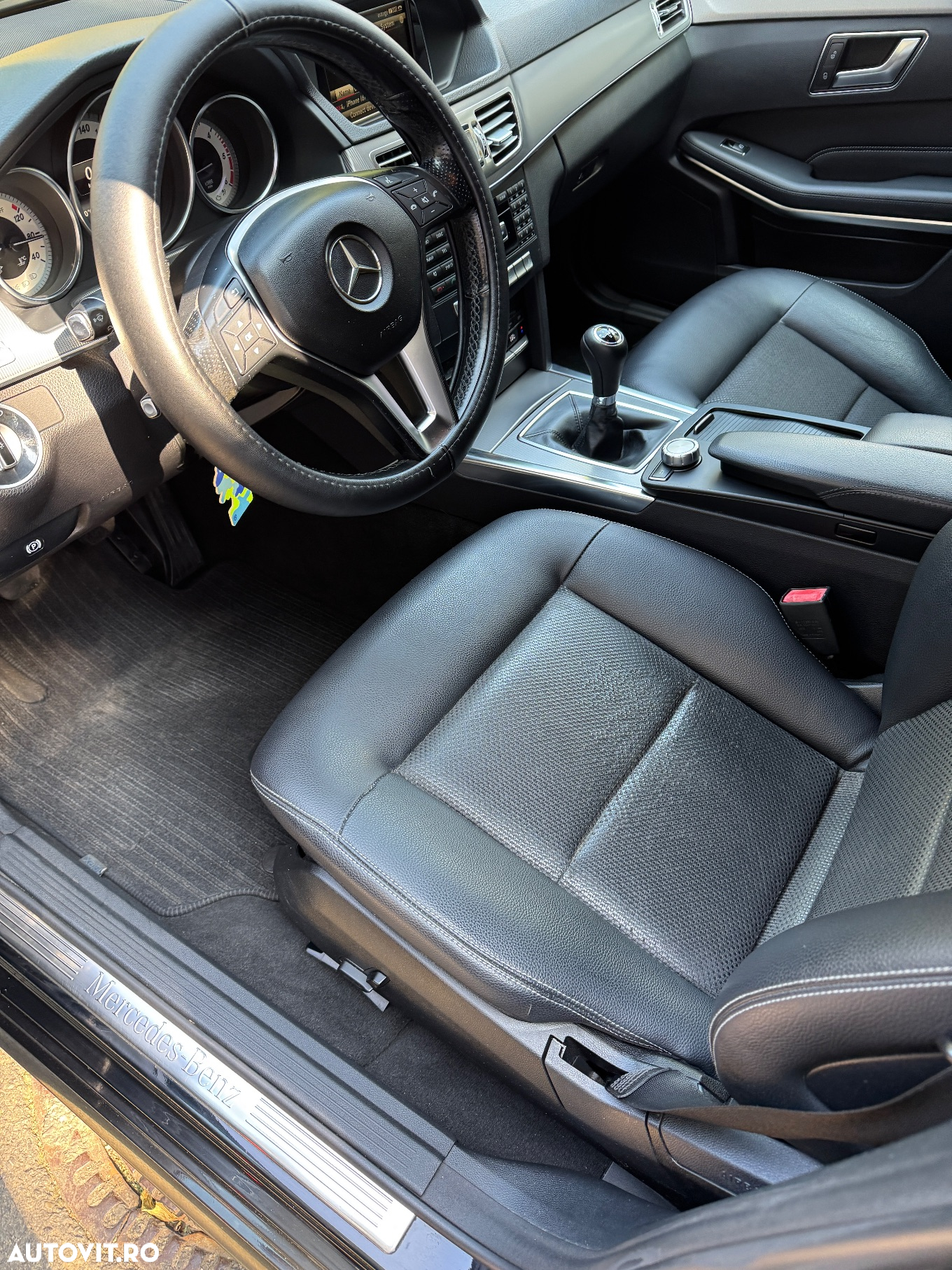 Mercedes-Benz E 200 BlueTEC Avantgarde - 8