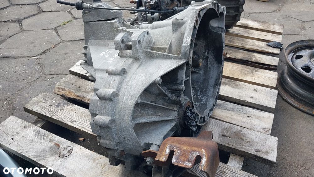 Skrzynia biegów Ford Focus Mk2 Cmax 2.0 TDCI 3S7R-7F096 - 5