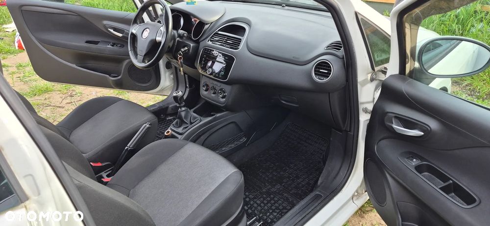 Fiat Punto 1.4 Easy S&S - 6