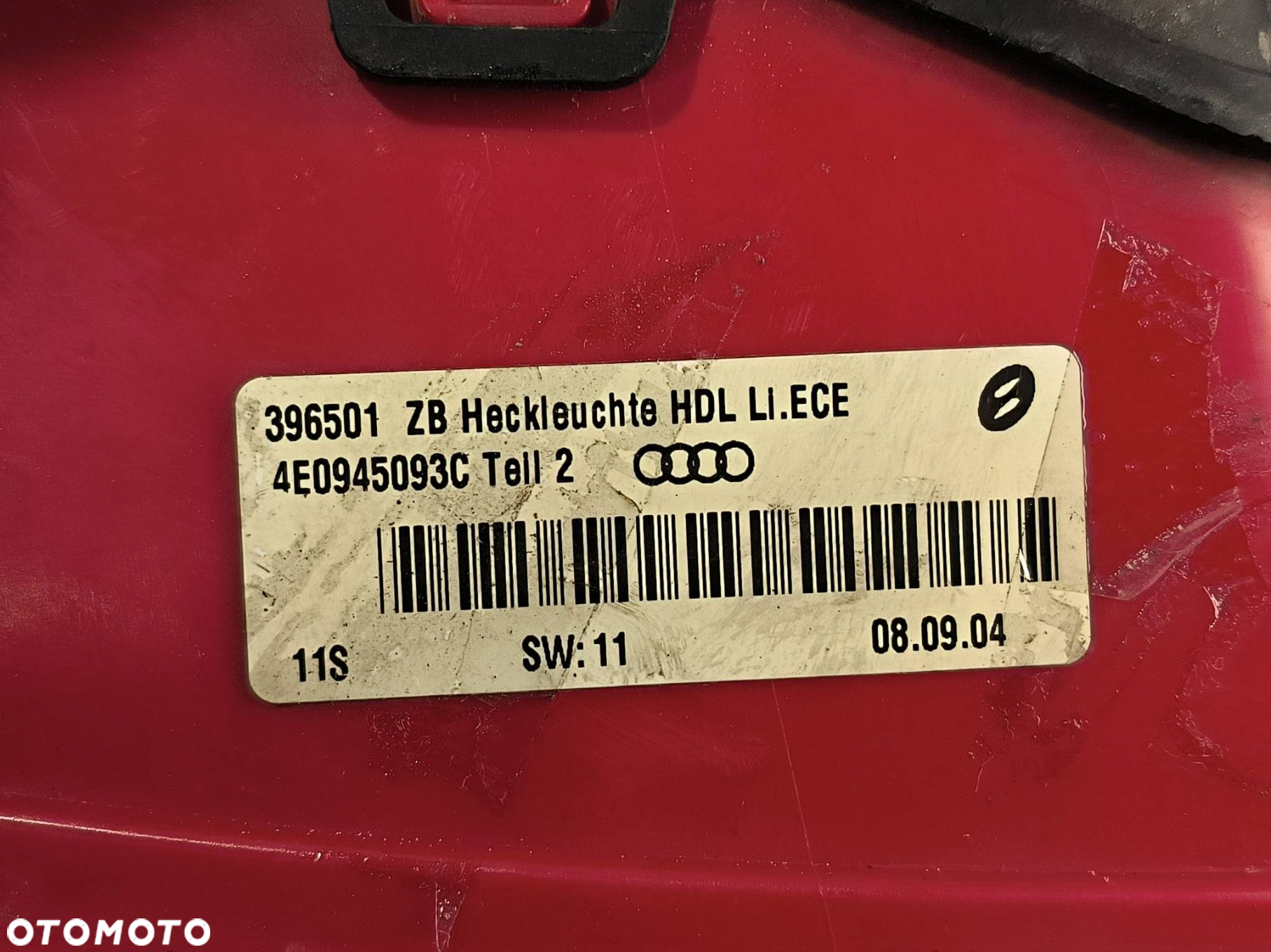 LAMPA W KLAPE LEWA AUDI A8 D3 4E0945093C - 6