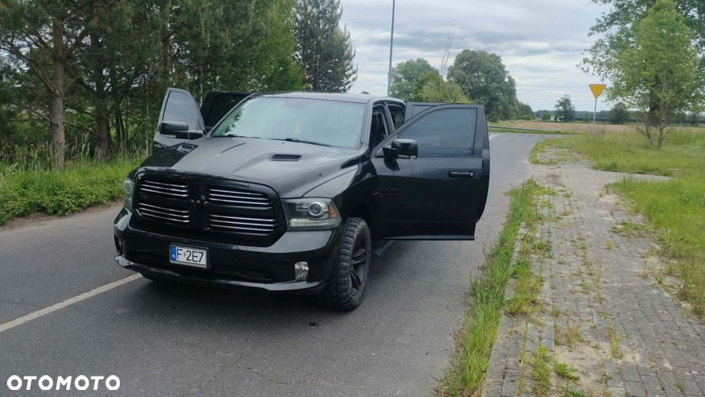 Dodge RAM - 2