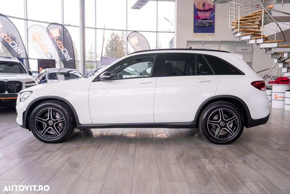Mercedes-Benz GLC 220 d 4MATIC 9G-TRONIC AMG Line - 11