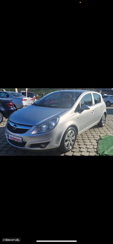 Opel Corsa 1.2 Enjoy - 1