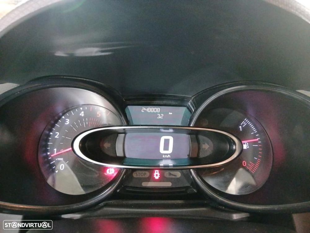 Renault Clio 1.5 dCi Zen - 5