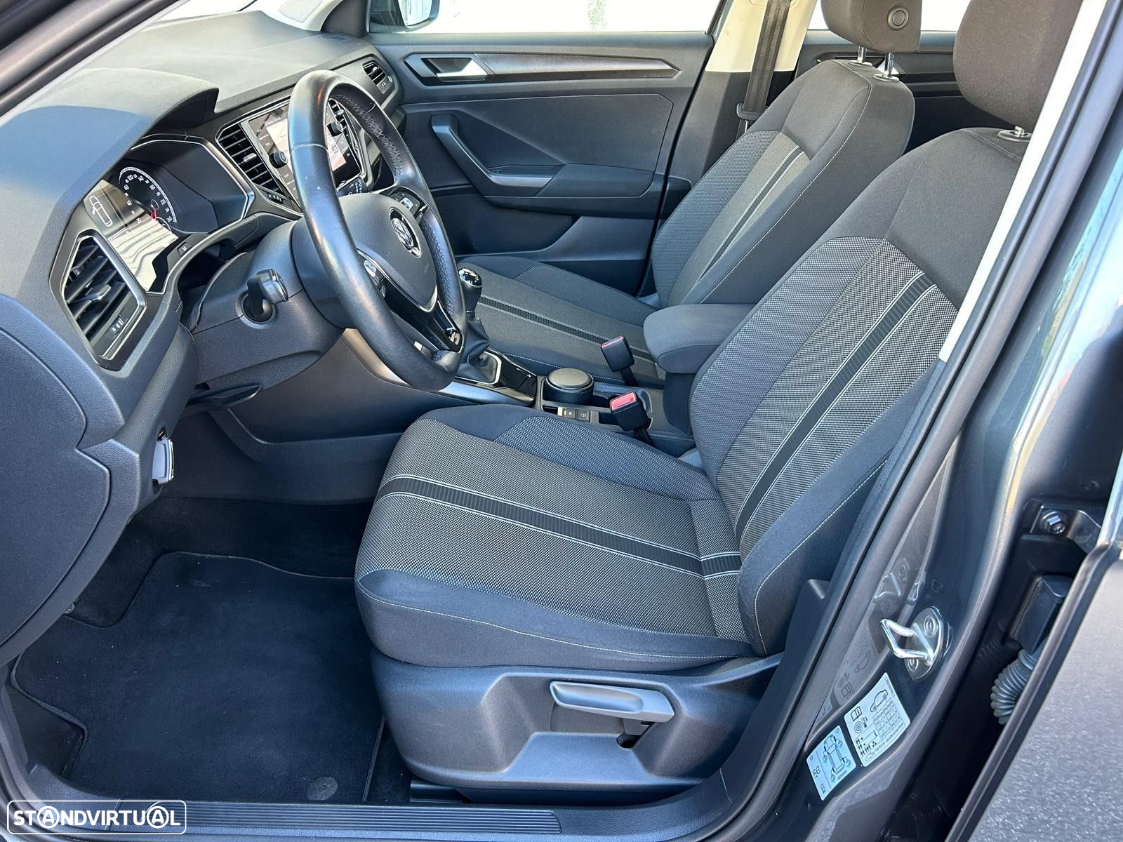 VW T-Roc 1.6 TDI Style - 27