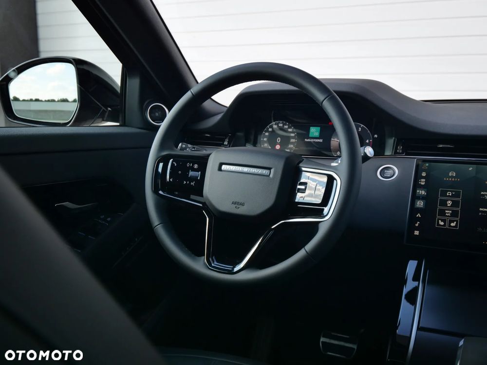 Land Rover Range Rover Evoque - 24