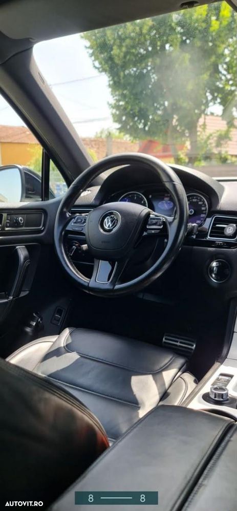 Volkswagen Touareg - 3