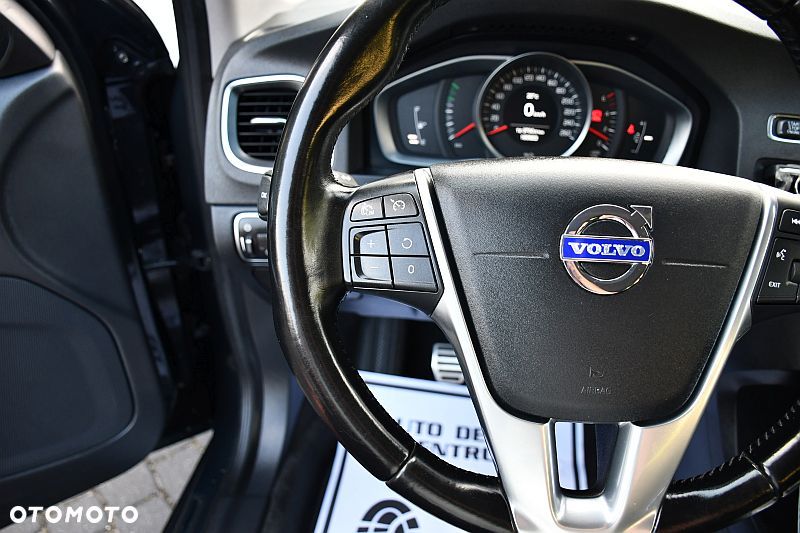 Volvo V60 D3 Momentum - 15