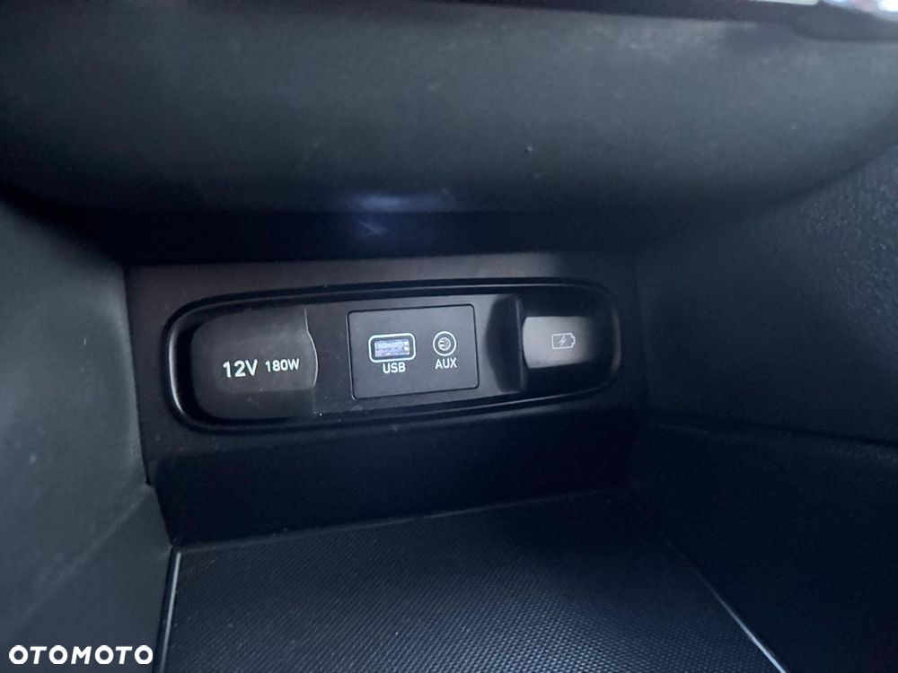 Hyundai Santa Fe - 20