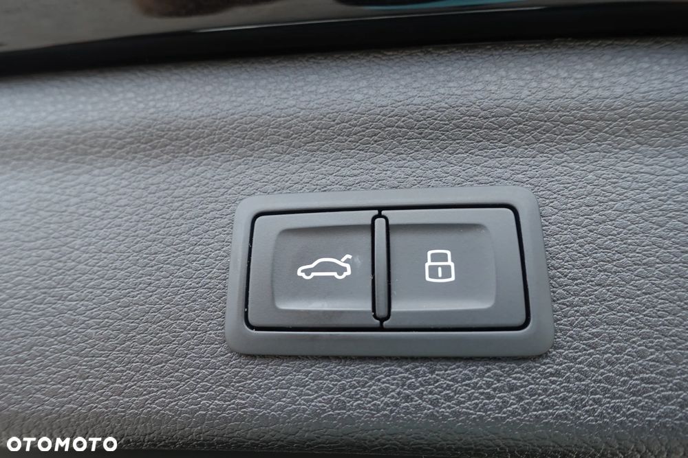 Audi Q3 45 TFSI Quattro S tronic S line - 37