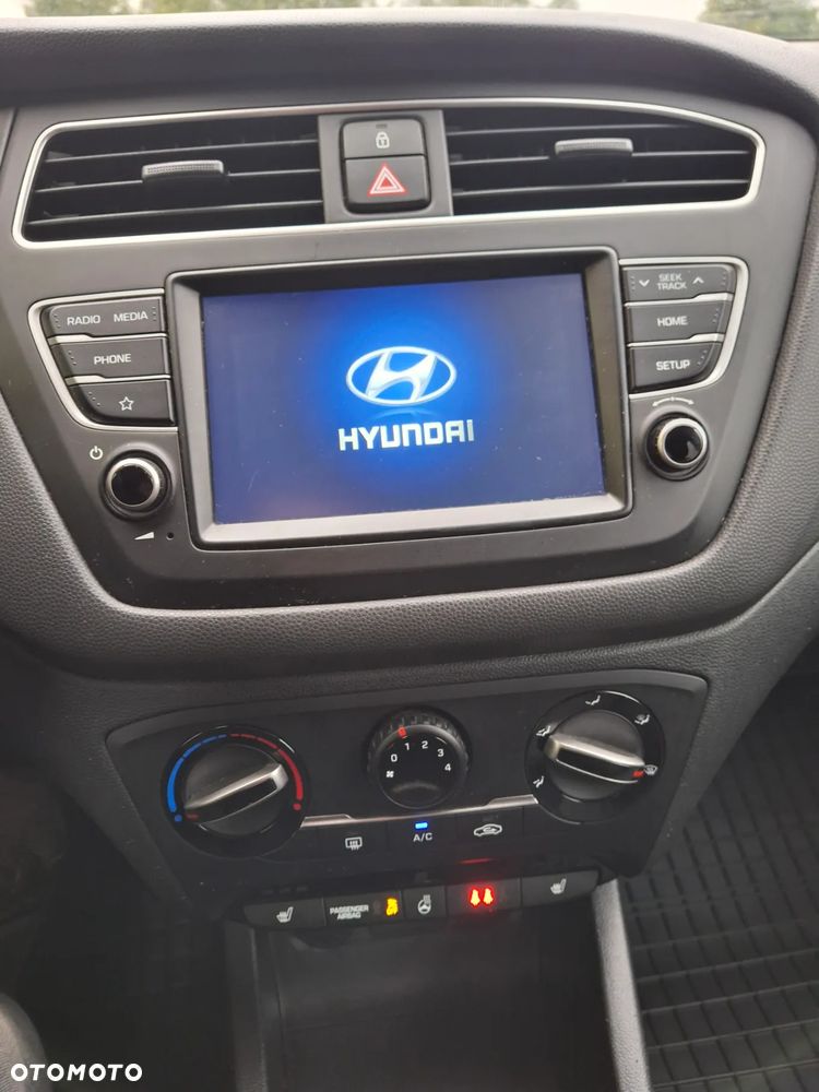 Hyundai i20 1.0 T-GDI YES Plus - 30
