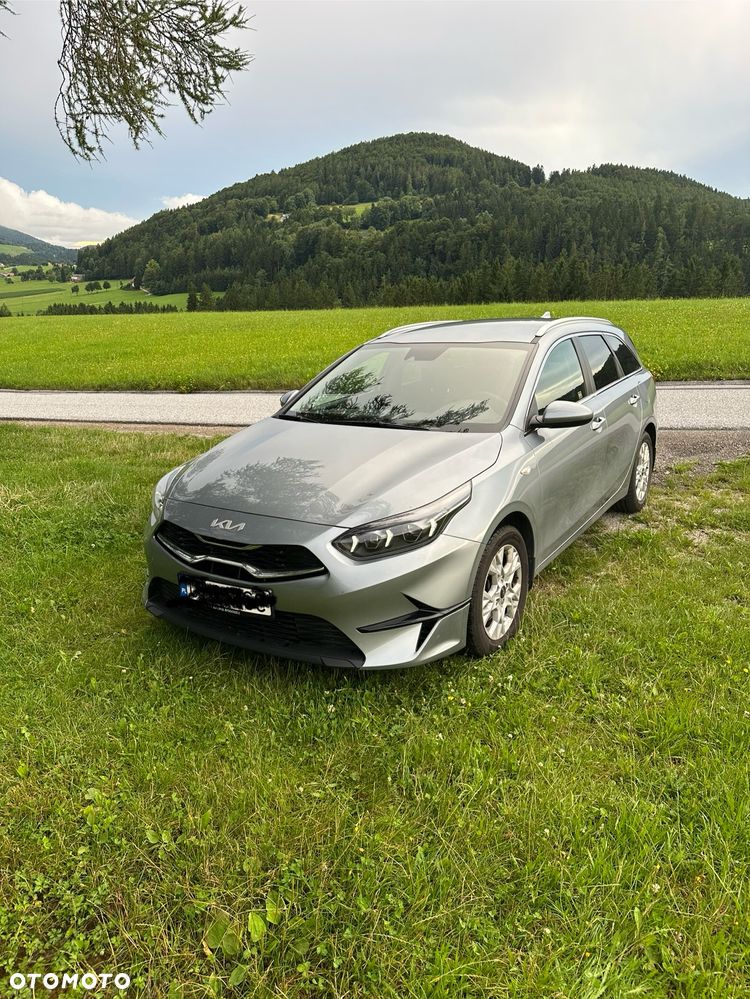 Kia Ceed 1.5 T-GDI M - 10