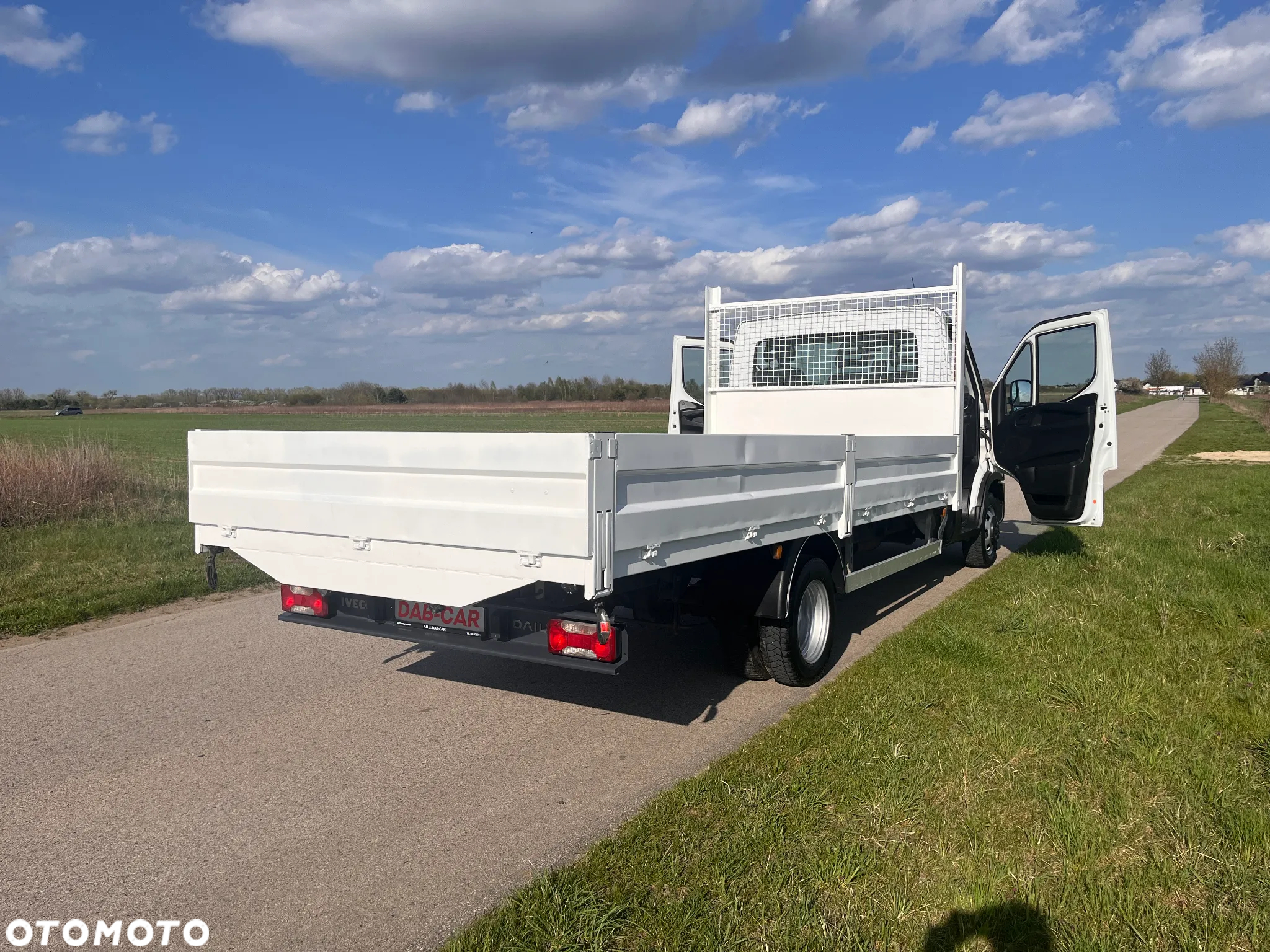 Iveco DAILY 35C14 - 14