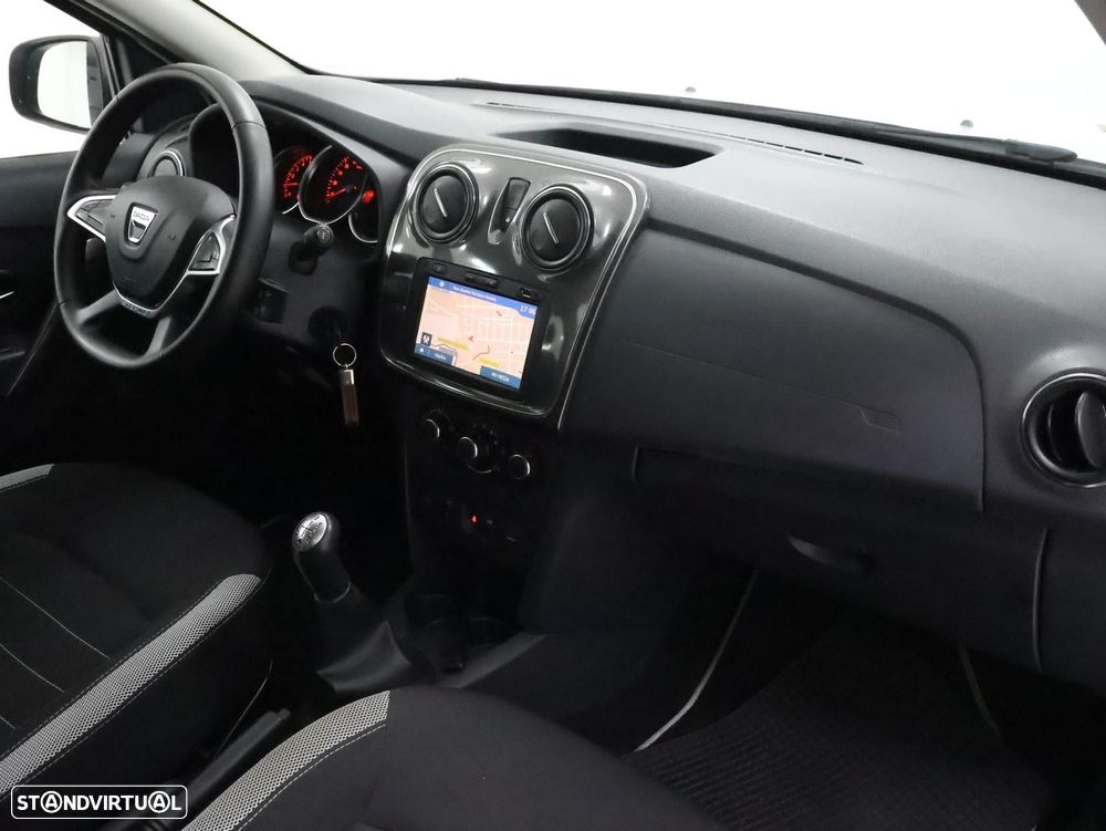 Dacia Logan MCV 0.9 TCe Stepway - 4