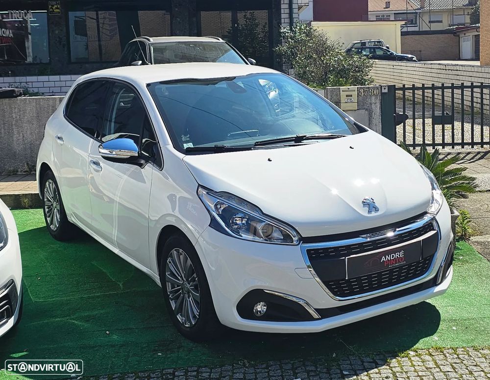 Peugeot 208 PureTech 82 Start & Stop Allure - 3