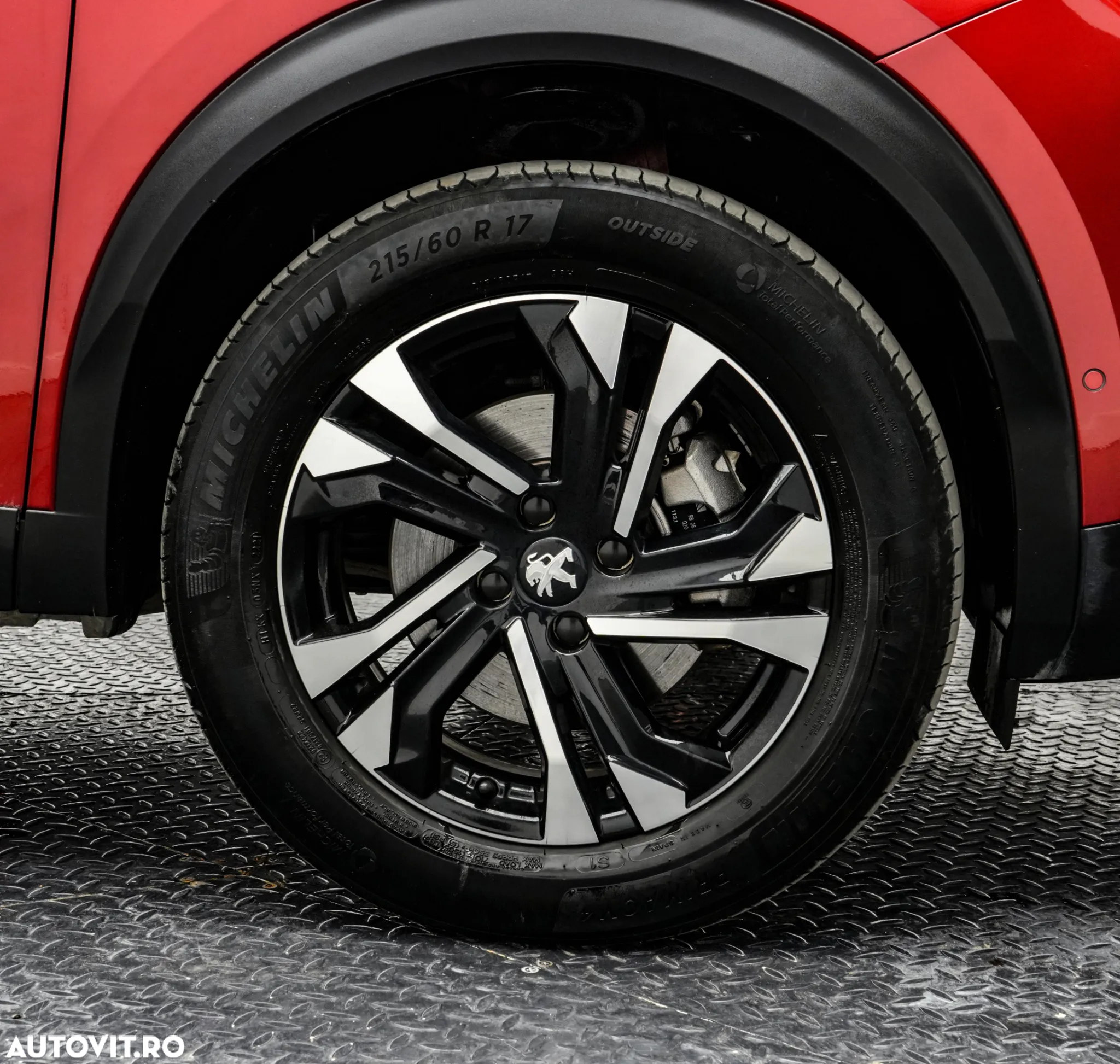 Peugeot 2008 e-2008 54 kWh GT - 21