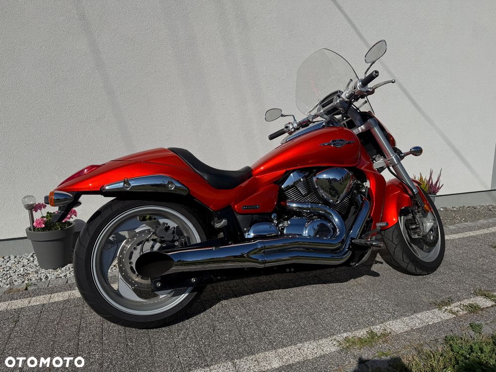 Suzuki Boulevard - 2