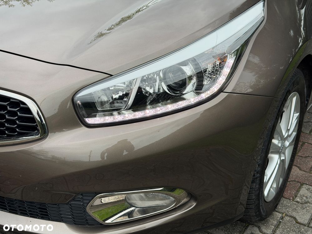 Kia Ceed 1.6 GDI XL - 10