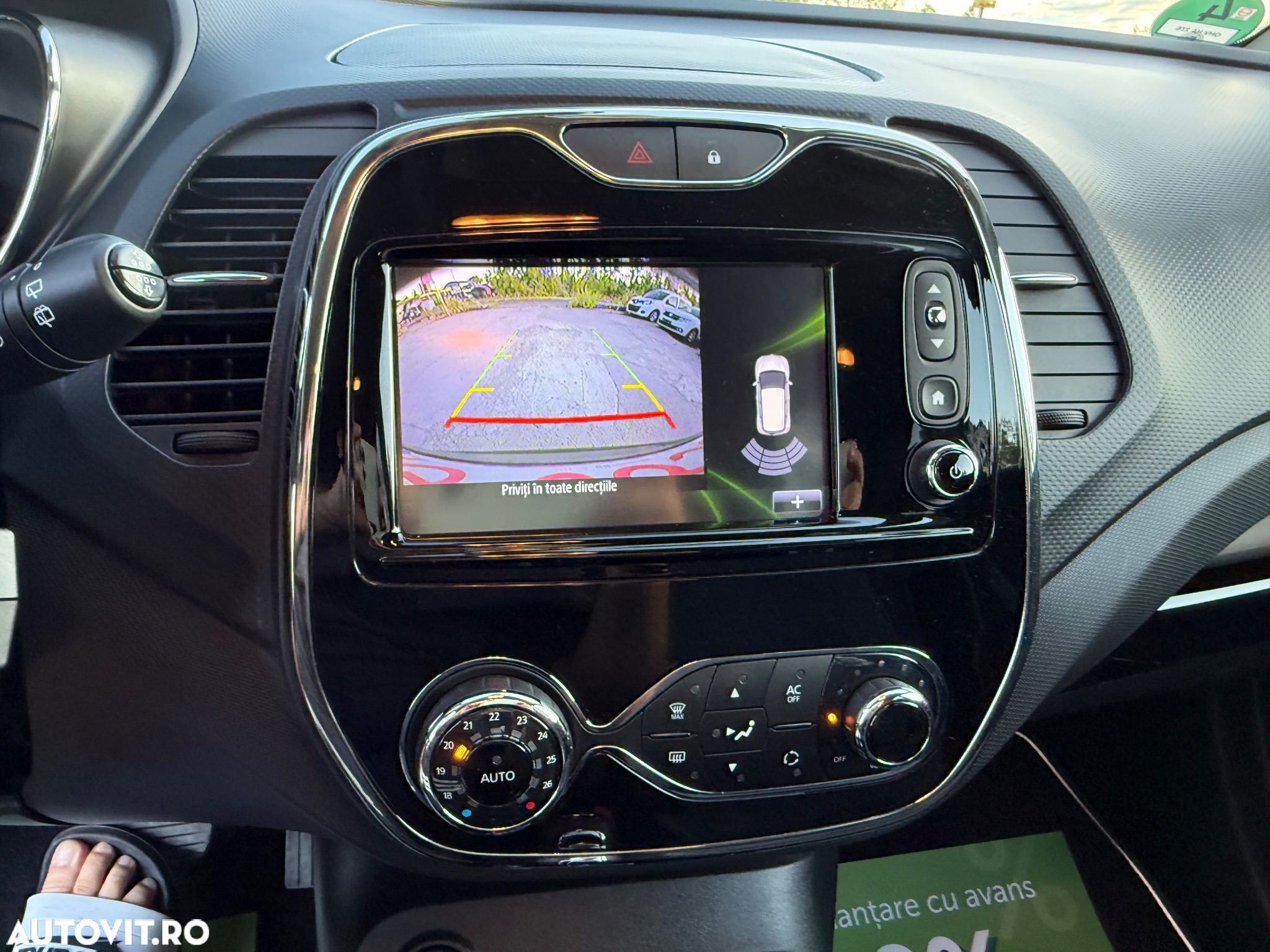 Renault Captur ENERGY TCe EDC Intens - 14