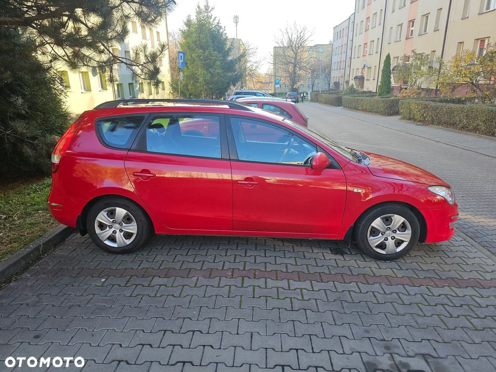 Hyundai i30 1.6 Comfort - 10