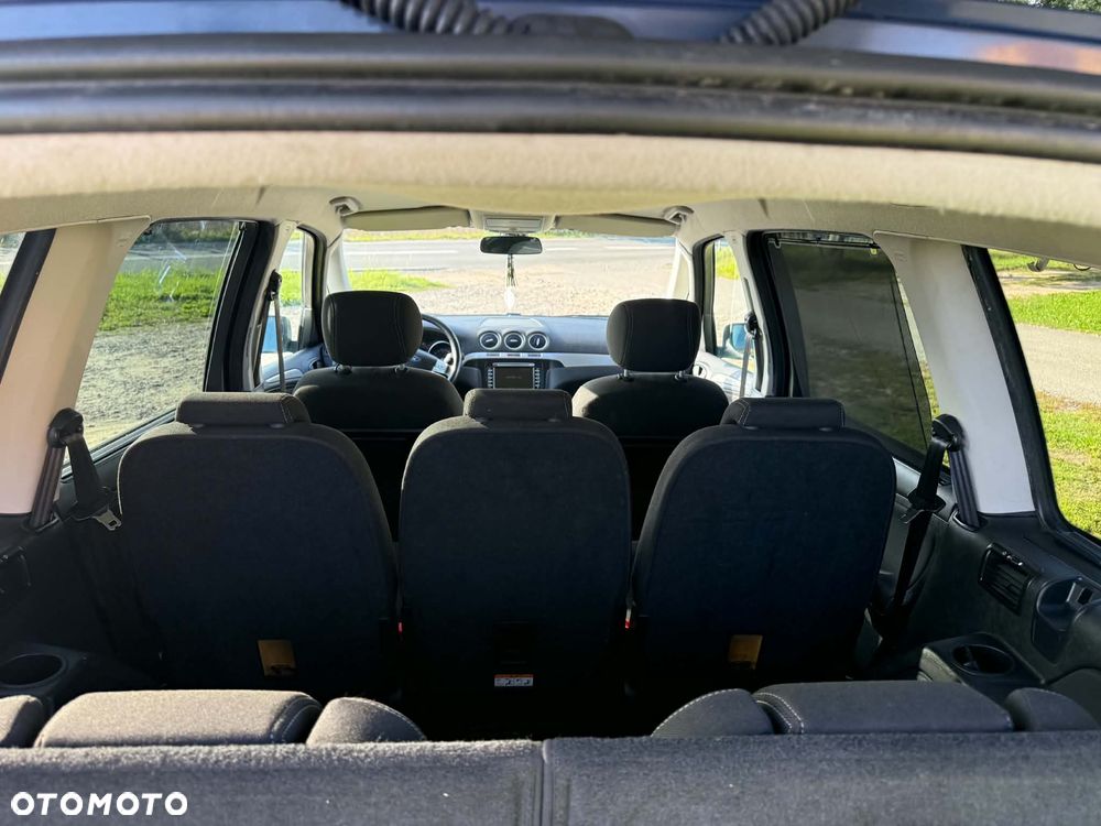 Ford Galaxy - 18