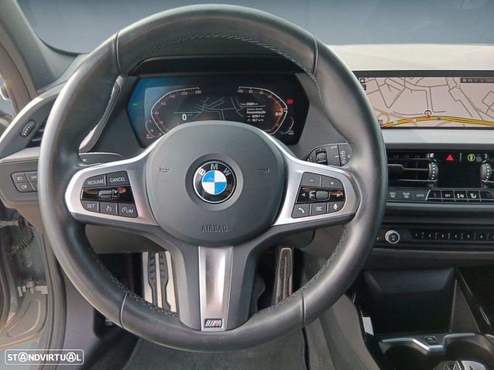 BMW 116 d Pack Desportivo M Auto - 13