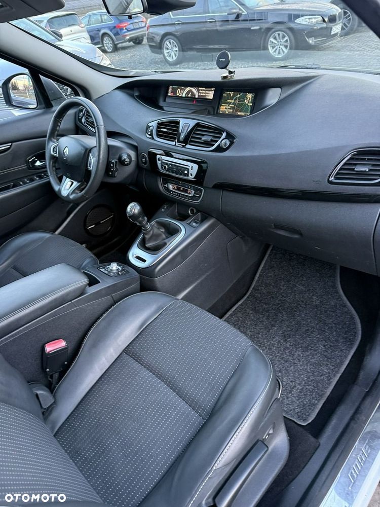 Renault Scenic - 8