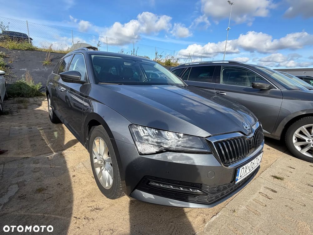 Skoda Superb 1.5 TSI Ambition DSG - 2