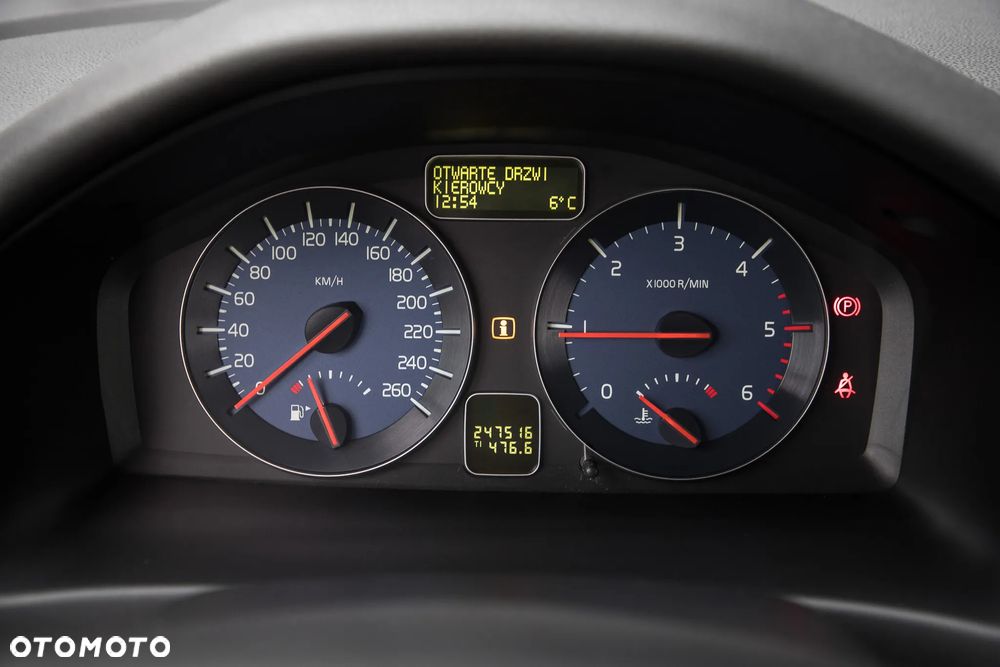 Volvo C30 2.0D R-Design - 25