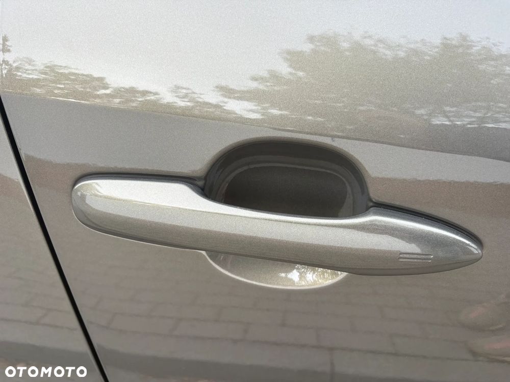 Toyota Corolla - 20