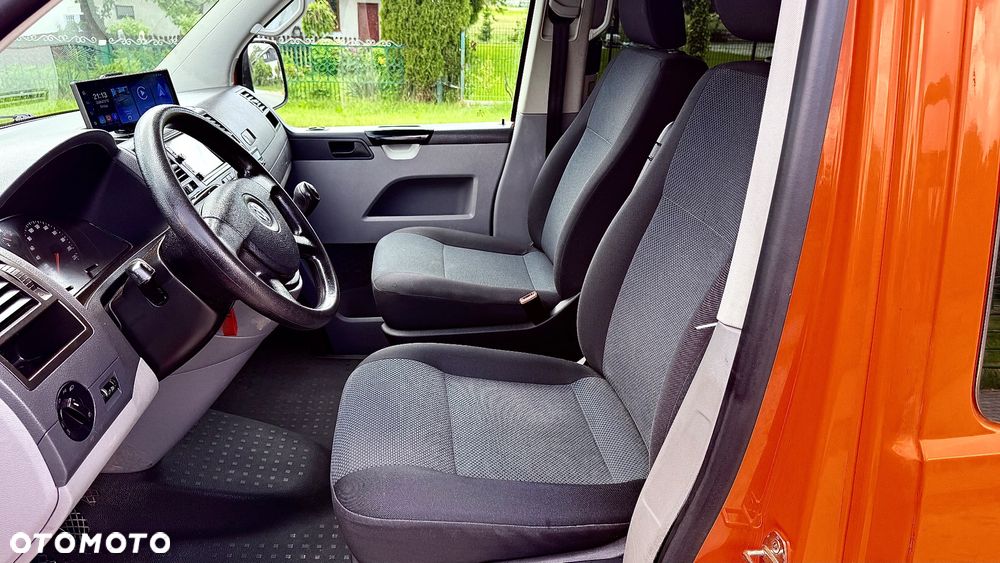 Volkswagen Transporter - 17