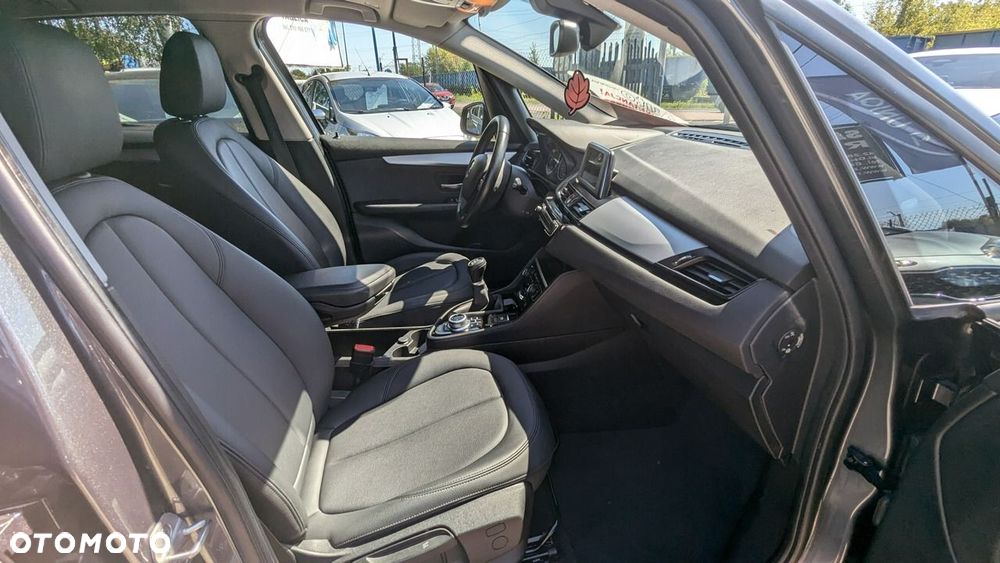 BMW Seria 2 216d Advantage - 19