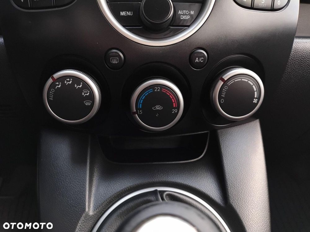 Mazda 2 - 17