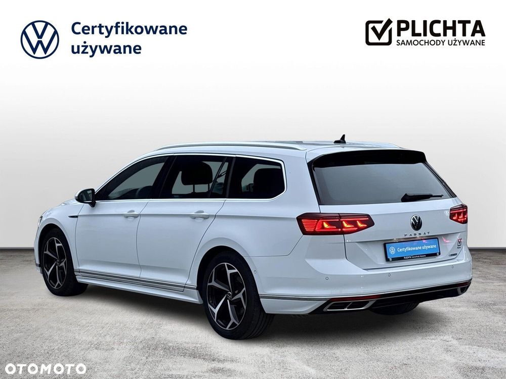 Volkswagen Passat - 8