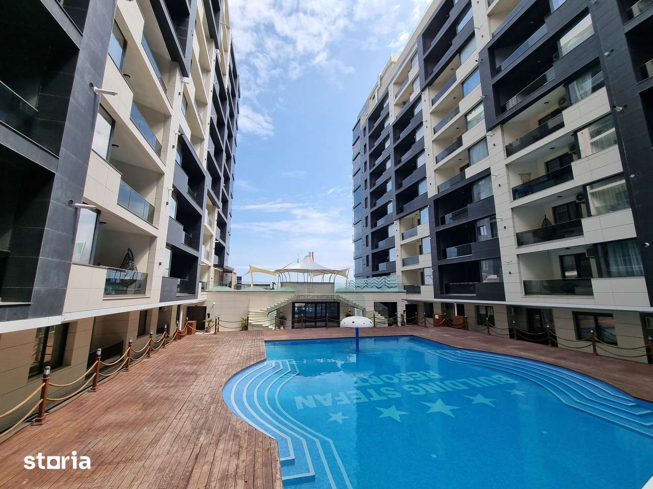 Mamaia nord promenada-studio modern mobilat utilat — fotografia 3