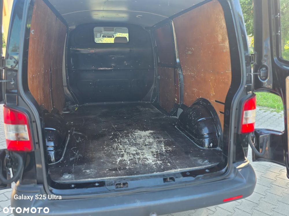 Volkswagen Transporter - 21
