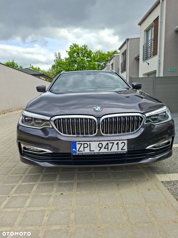 BMW Seria 5 520d Luxury Line sport - 3