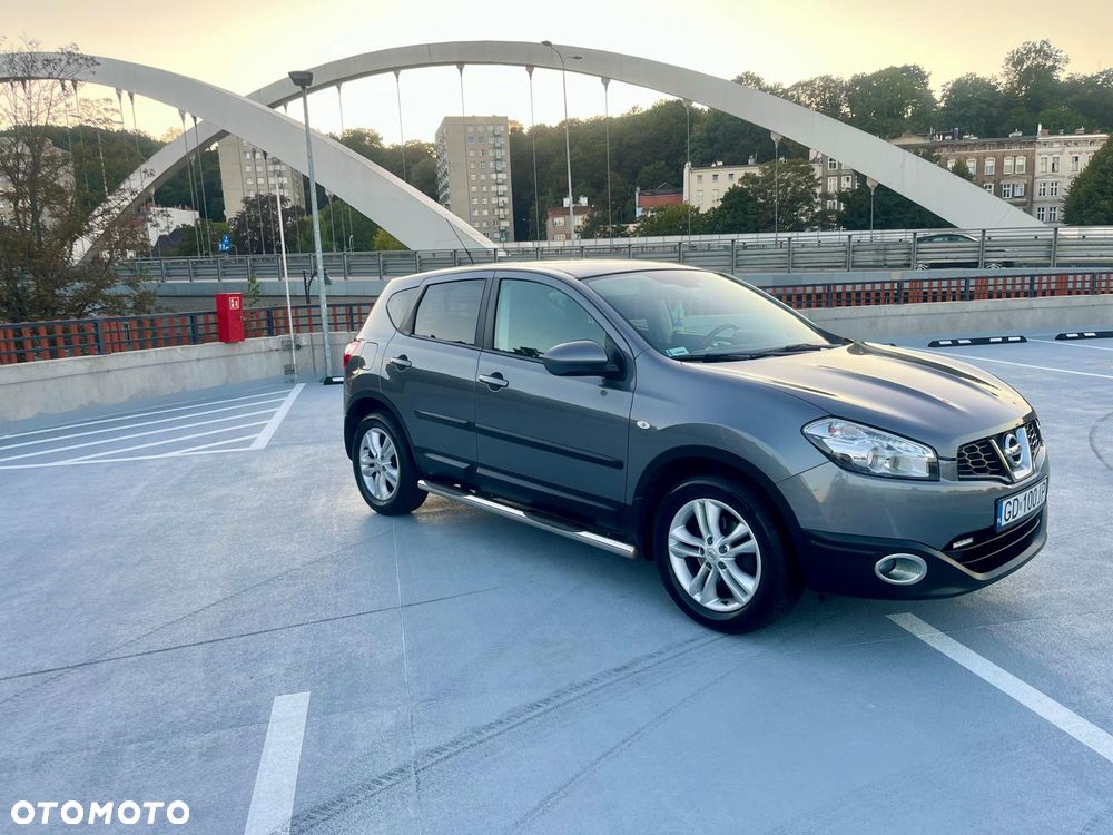 Nissan Qashqai 1.6 Tekna - 2
