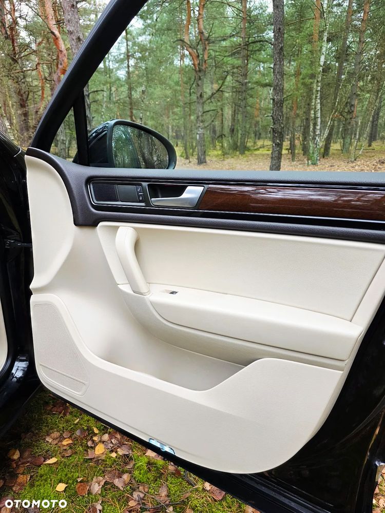 Volkswagen Touareg 3.6 V6 FSI BMT - 18
