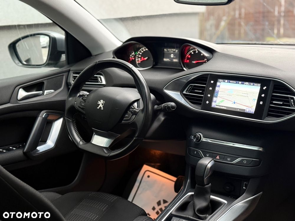 Peugeot 308 BlueHDi FAP 150 Stop&Start Automatik Allure - 18